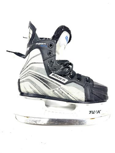 Used Bauer MEGA 50 Junior Hockey Skate Junior 01 11860-S000303897