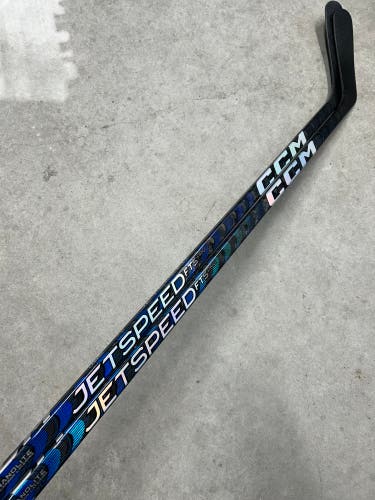 2 PACK 90 Flex P29 Senior CCM JetSpeed FT5 Pro Left Hand Hockey Stick Pro Stock NHL (New)