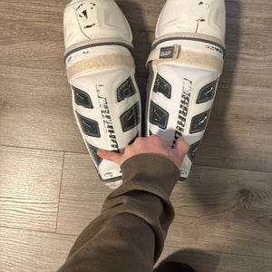 Junior Warrior alpha dx 12" Shin Pads (Used)