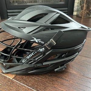 Cascade XRS Helmet youth matte black (Used)