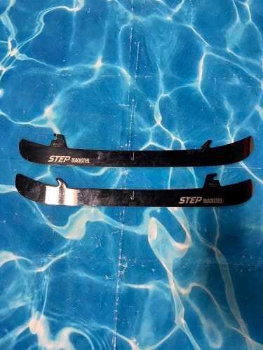 Step Steel STPROXS Blacksteel Replacement Steel Blades 263 mm (Used)
