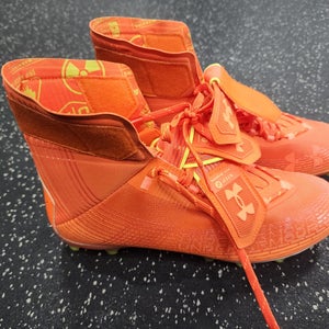 Used Under Armour Adult FB Cleats Orange Senior 9 11849-S000012111