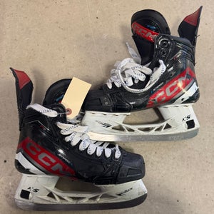 Senior CCM JetSpeed FT6 Hockey Skates | Size 7.5 Regular Width