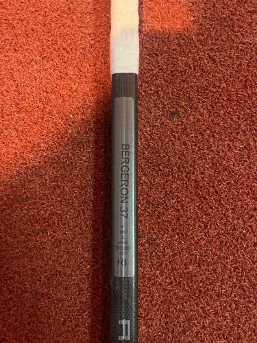 Pro stock Reebok Ribcor Patrice Bergeron pro stock stick 80 flex