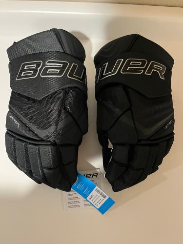 Bauer Vapor Flylite Gloves 14" (New)