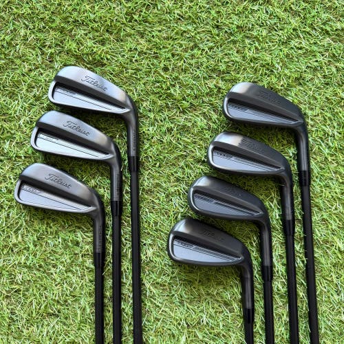 Titleist T100 Black Iron Set 4–PW (7 Clubs) | Dynamic Gold Tour Issue S400 | RH
