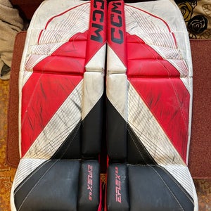 28" CCM EFlex 6.5 Goalie Leg Pads (Used)
