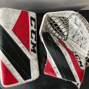 CCM EFlex E5.5 Regular JUNIOR Glove and Blocker (Used)