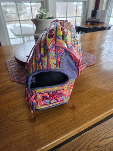 2025 RH Outfield Baseball Glove 12" (Used)