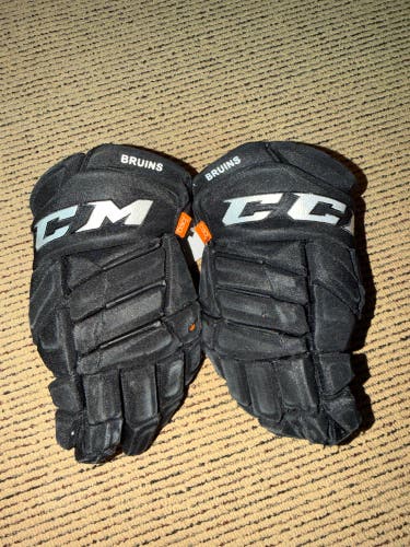 CCM HGJS Gloves 13" (Used)