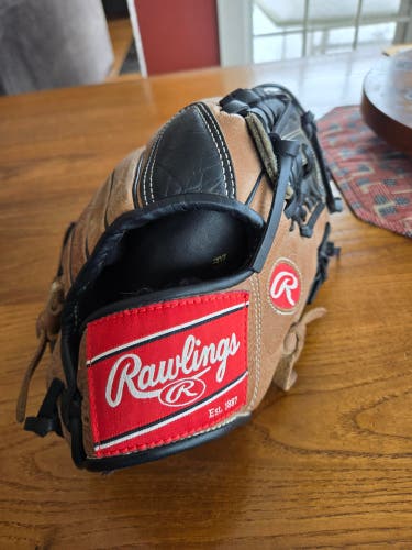 2022 Rawlings RH Infield Premium Series Baseball Glove 11.75" (Used)