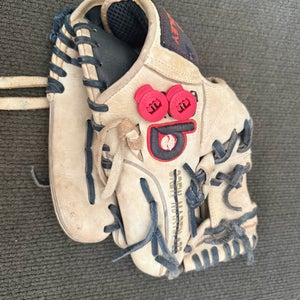 Next Play RH Baseball Glove 11" (Used)