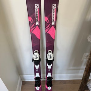 Kid's Salomon Lux Jr 120 cm All uMountain Skis With Bindings and Roces Adjustable Size Boots (Used)