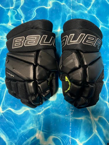 Junior Bauer Vapor 3X Gloves 11" (Used)
