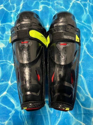 Junior Bauer Vapor 3X Shin Pads 12" (Used)