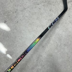90 Flex P29 Senior CCM RibCor Trigger 8 Pro Left Hand Hockey Stick Pro Stock NHL (New)