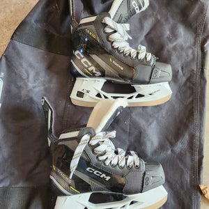 CCM Tacks AS-570 Hockey Skates Wide Width Size 3 (Used)