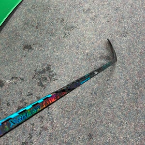 Bauer Twitch Hockey Stick | RH P92 Junior 50 Flex