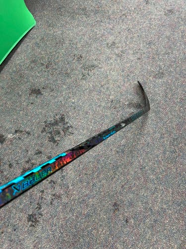 Bauer Twitch Hockey Stick | RH P92 Junior 50 Flex