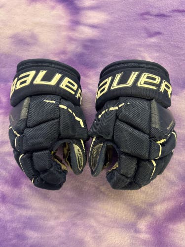 Blue Junior Bauer Supreme Ultrasonic Gloves 11" (Used)