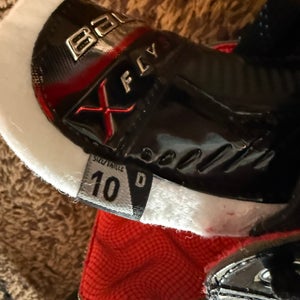 2025 Senior Bauer Vapor Fly30 Hockey Skates Regular Width 10 (New)