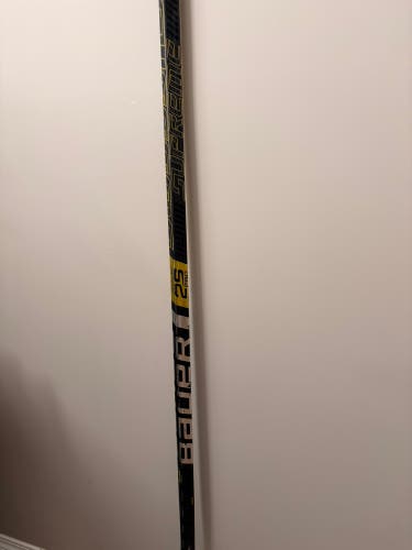 Senior Bauer Supreme 2S Pro Left Hand Hockey Stick PM9 70 Flex (Used)