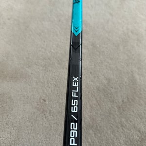 Intermediate Bauer Pulse Right Handed Hockey Stick P92 65 Flex (Used)