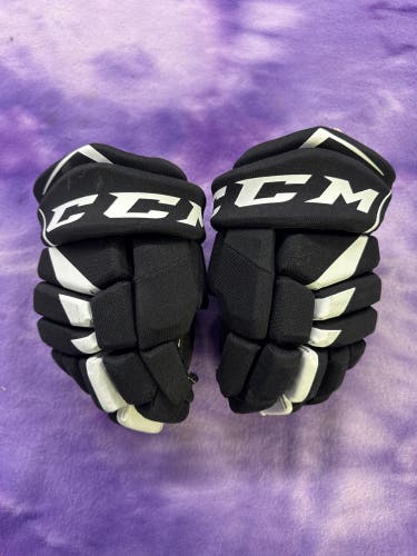 Black Junior CCM JetSpeed FT475 Gloves 11" (Used)