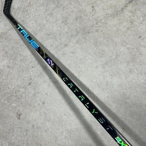 95 Flex P92 Senior True Catalyst 9x3 Right Hand Hockey Stick Pro Stock (New)