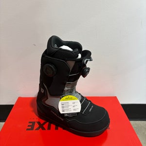 DEELUXE ID Snowboard Boots – Unisex Men’s 6.5 / Women’s 7 (Mondo 24.5) – Essential Black – New
