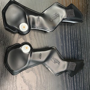 1” White Riddell Speedflex Jaw Pads (New)