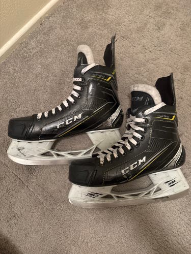2018 CCM Tacks 9050 Hockey Skates Regular Width 7 (Used)
