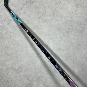 95 Flex P14 Senior True Catalyst 9x3 Right Hand Hockey Stick Pro Stock (New)