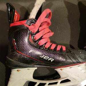Bauer Vapor 3X Pro Hockey Skates Regular Width Size 1 (Used)