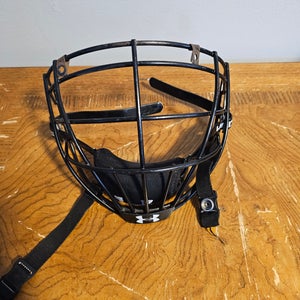 Under Armour Box Lacrosse Cage Small(Used)