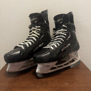 2022 Bauer Supreme Mach Hockey Skates 8.5