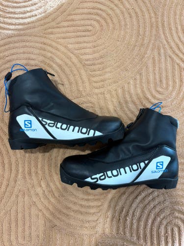 Salomon RC JR ProLink Cross Country Ski Boots | Size 5 (Used)