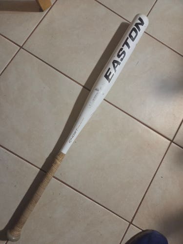 Easton Ghost Unlimited Composite Bat (-11) 21 oz 32" (Used)