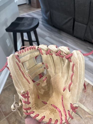 2024 Rawlings Heart of the Hide RH Infield Baseball Glove 11.5" (Used)