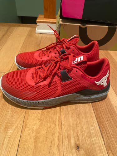 Red Men's Size M 12.0 (W 13.0) Adult Under Armour Tribase Reign Shoes (New)
