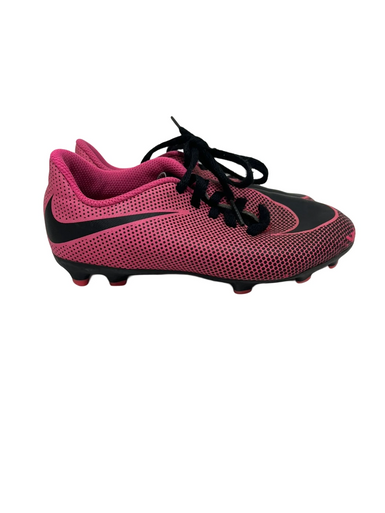 nike pink bravata junior soccer cleats