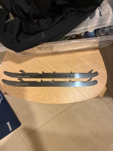 Bauer LS Pulse Ti Goalie (Used)