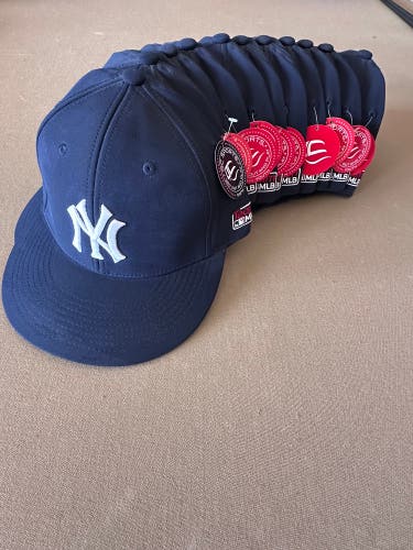 NEW YORK YANKEES MLB-450 CAPS, TEAM BUNDLE