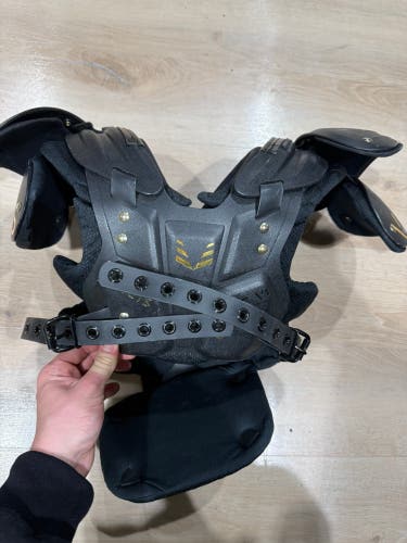 Medium Youth Vicis Shoulder Pads (Used)