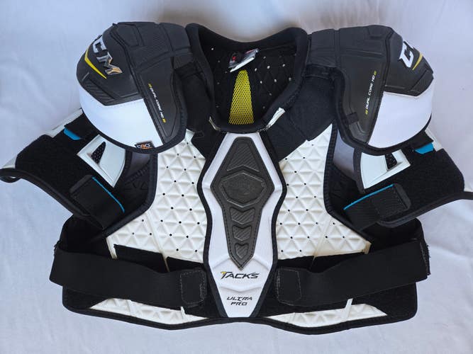 Large CCM Tacks Ultra Pro shoulder pads w/ FT6 Pro biceps (Used)