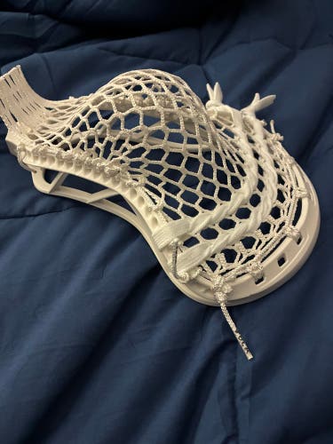 New GCA head (White) strung