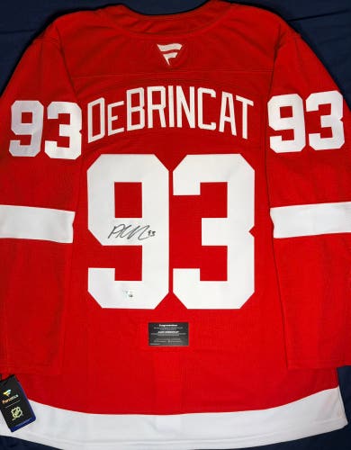 Alex DeBrincat Fanatics Premium Detroit Red Wings Autograph Jersey Size: 54 COA