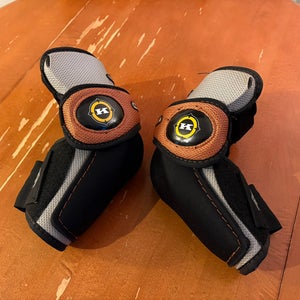 Senior Large Koho Elbow Pads (Used)