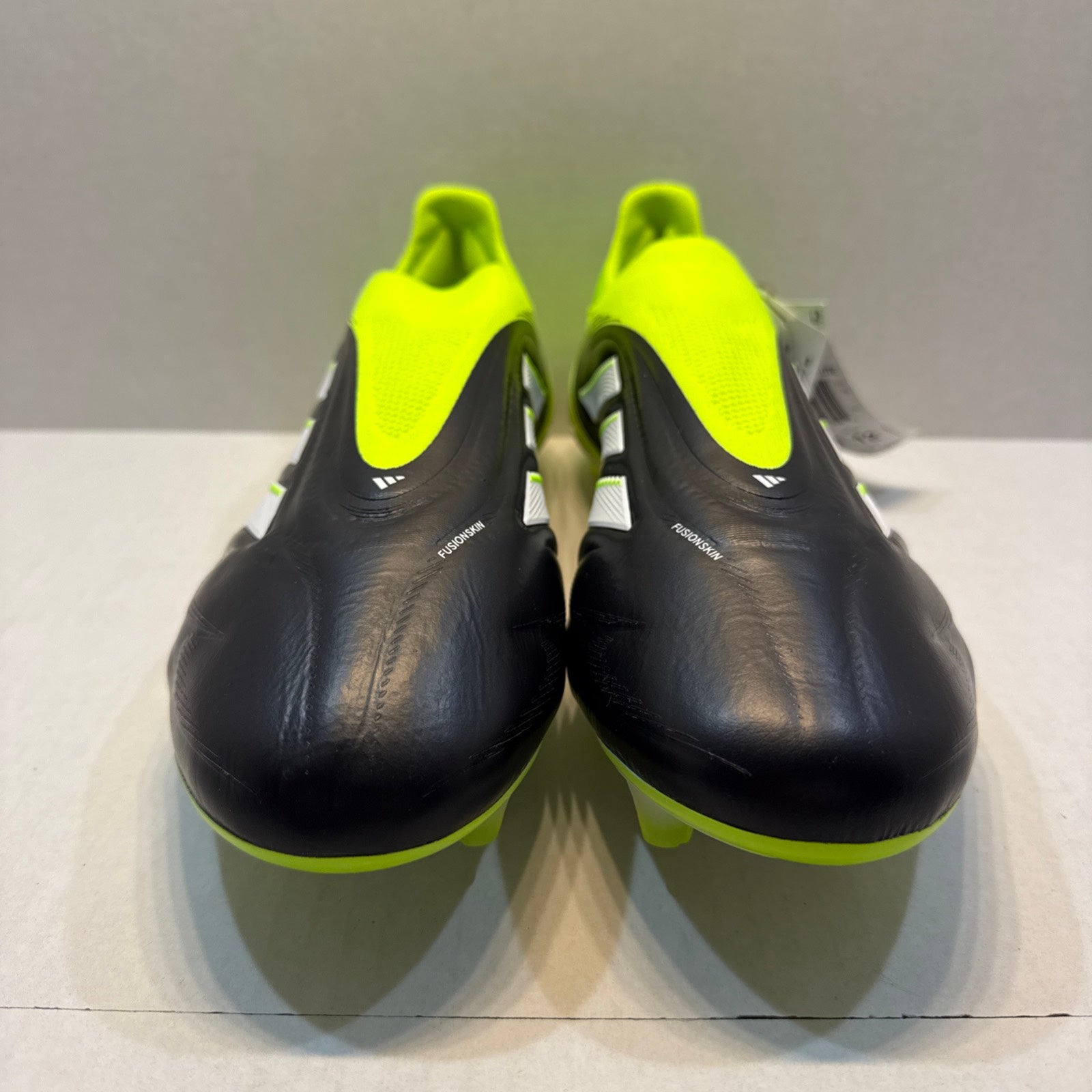 Men’s Size 8.5 Adidas Copa Pure 3 Elite Laceless FG Soccer Cleats JH6302 NEW Adidas Copa Pure 3 Elite Laceless FG Soccer Cleats White  main image 2
