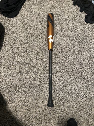 HOT 2022 DeMarini Zoa Composite USSSA Certified Bat (-5) 28 oz 33" (Used)